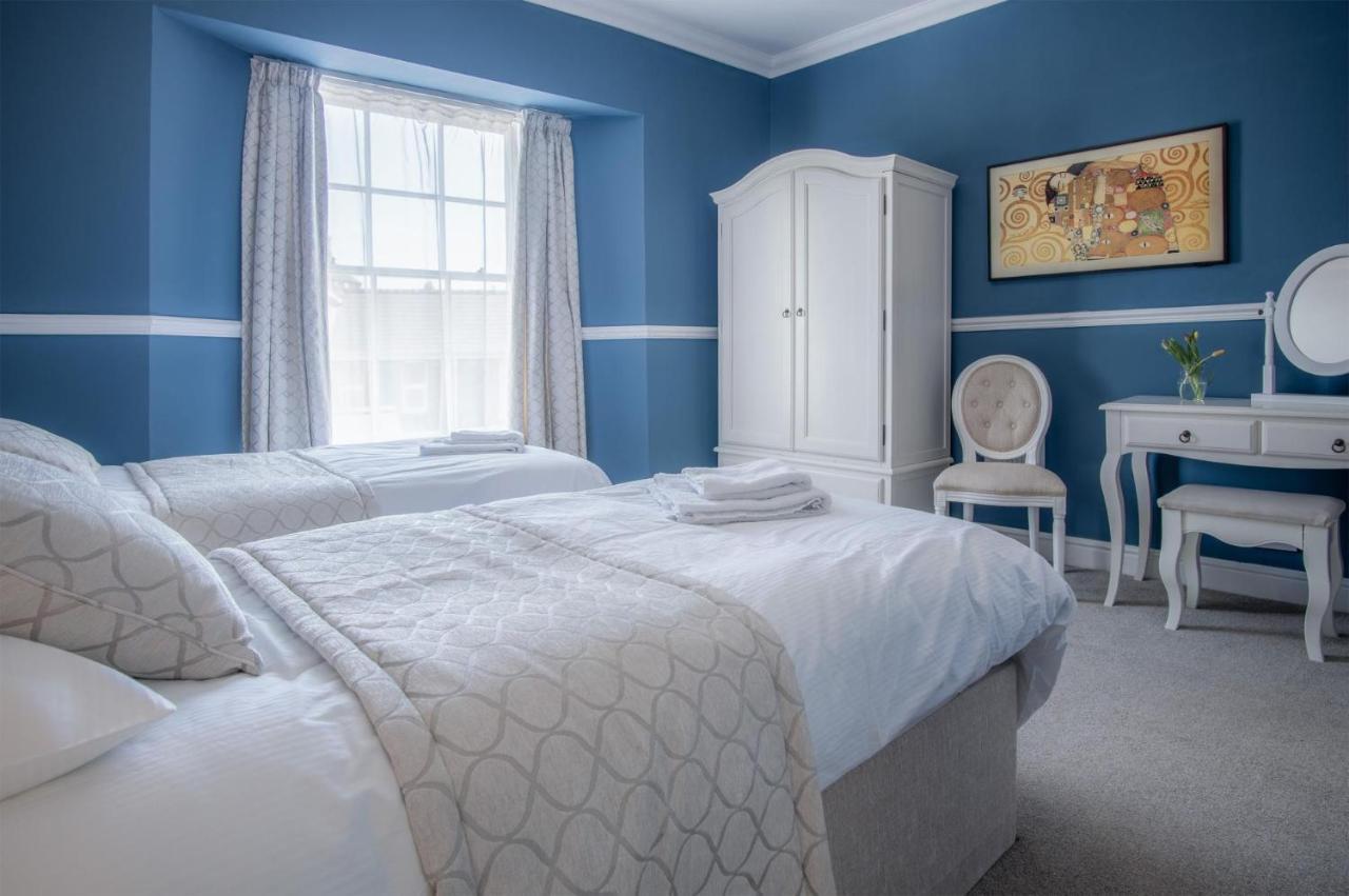 Gwynne House - 6 Bedroom Luxurious Holiday Home - Tenby Harbour Zewnętrze zdjęcie