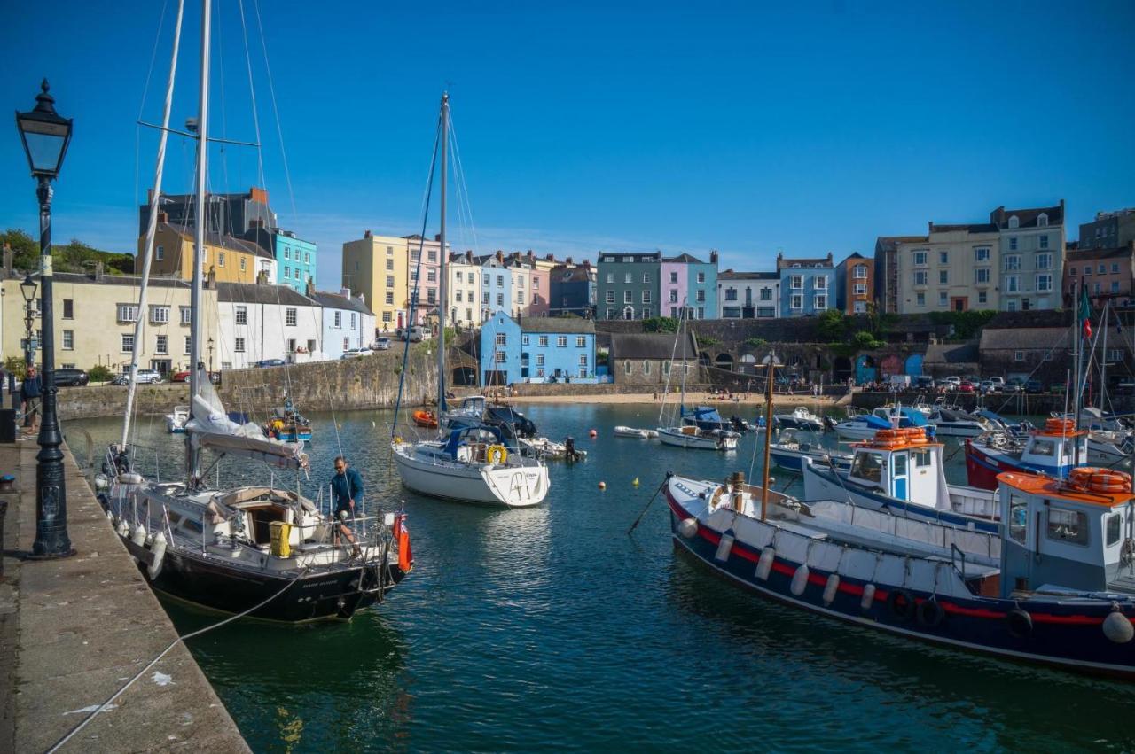 Gwynne House - 6 Bedroom Luxurious Holiday Home - Tenby Harbour Zewnętrze zdjęcie