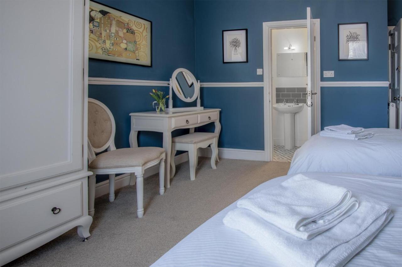 Gwynne House - 6 Bedroom Luxurious Holiday Home - Tenby Harbour Zewnętrze zdjęcie